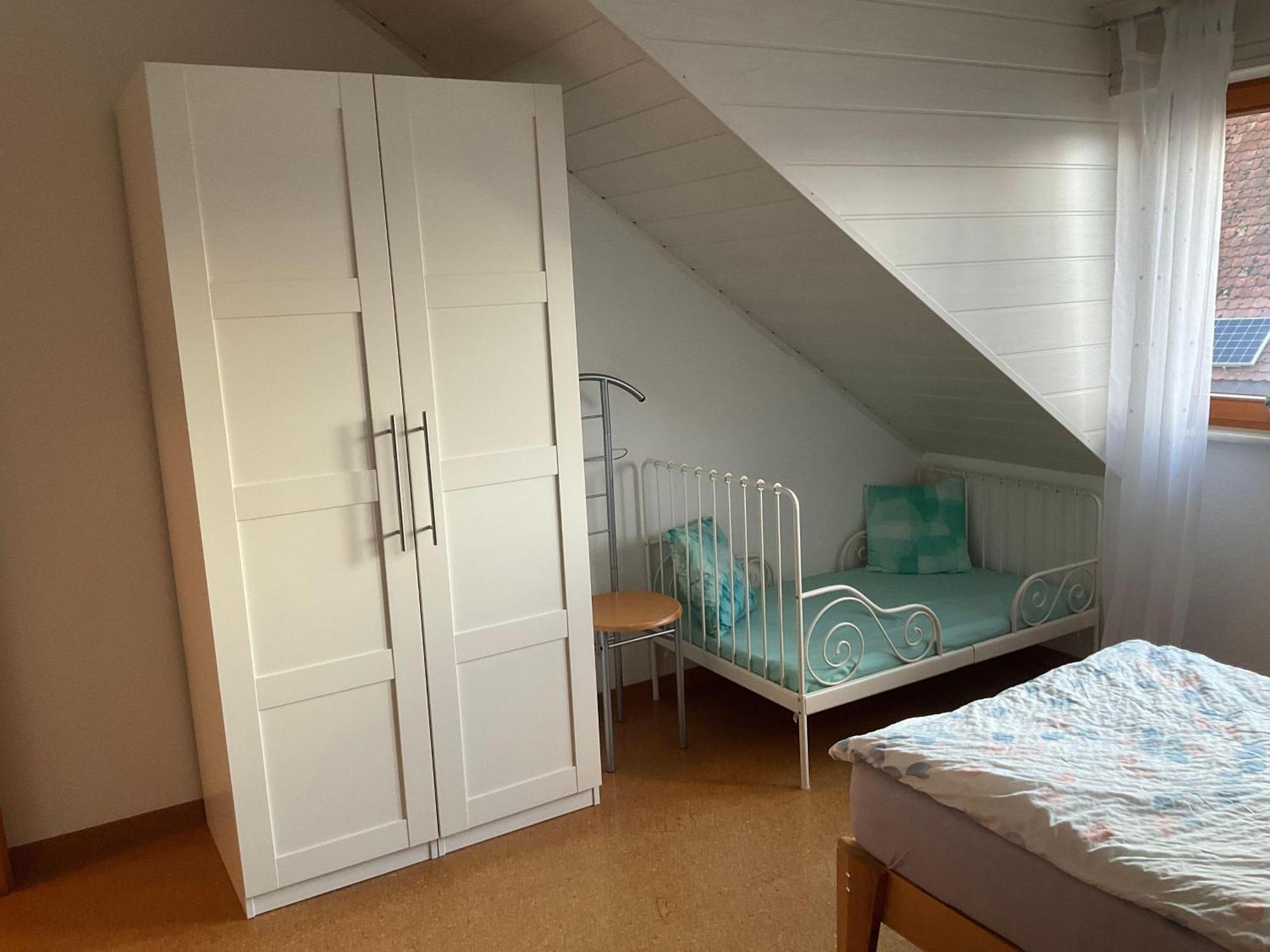 Ferienwohnung-Loesch Нойенбург-ам-Райн Экстерьер фото